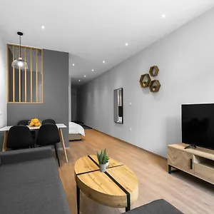 https://apt-noema-nilie-hospitality-mgmt.hotelschalkidiki.net