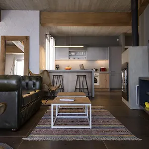 https://villa-vivere.kefaloniahotels.net